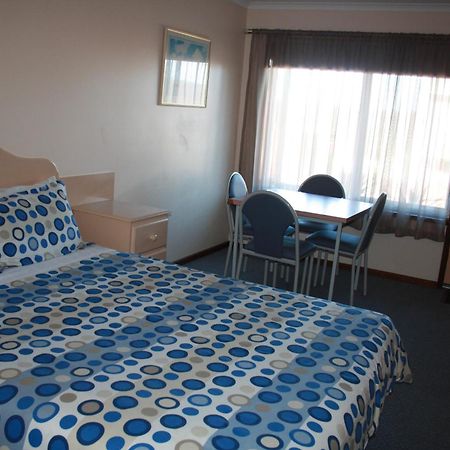 Raglan Motor Inn Warrnambool Kültér fotó