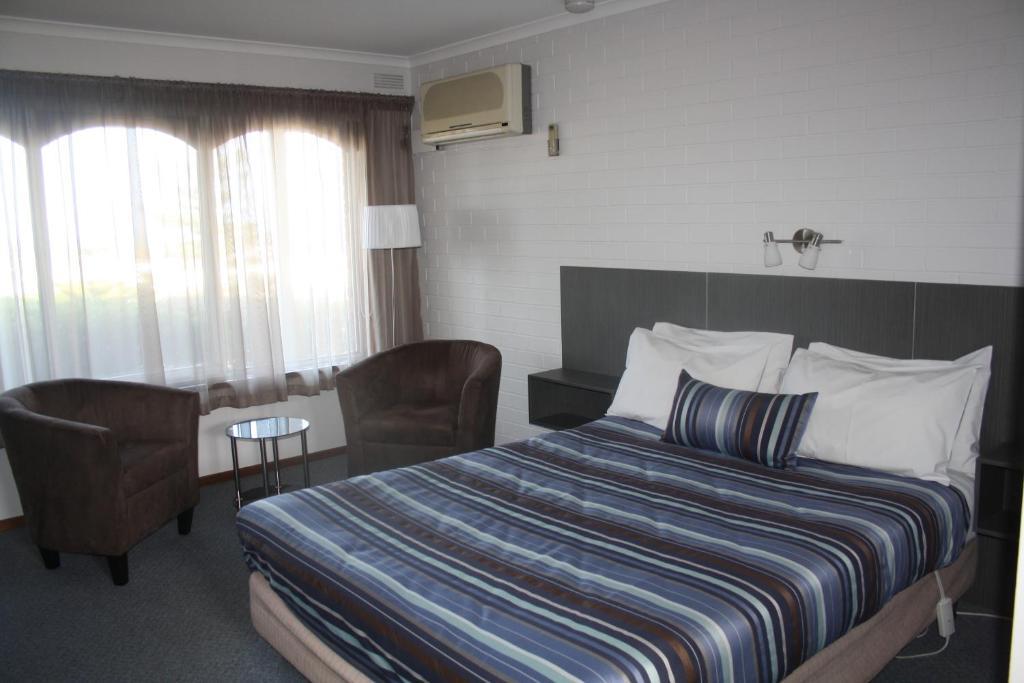 Raglan Motor Inn Warrnambool Szoba fotó