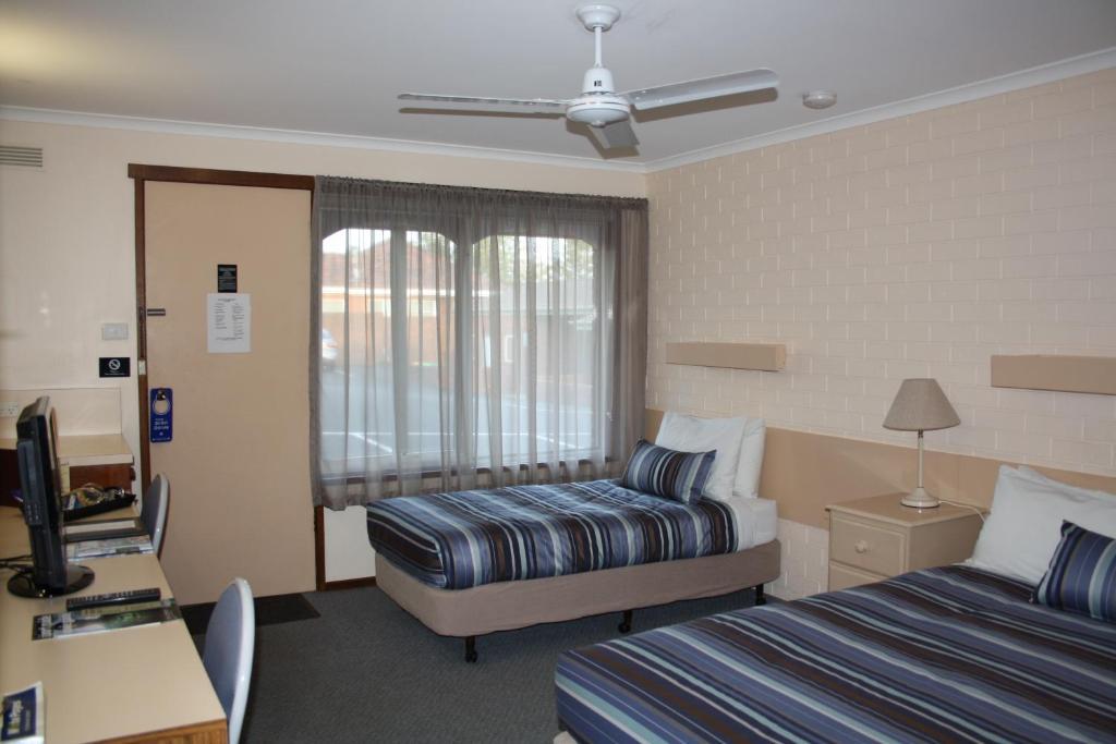 Raglan Motor Inn Warrnambool Szoba fotó